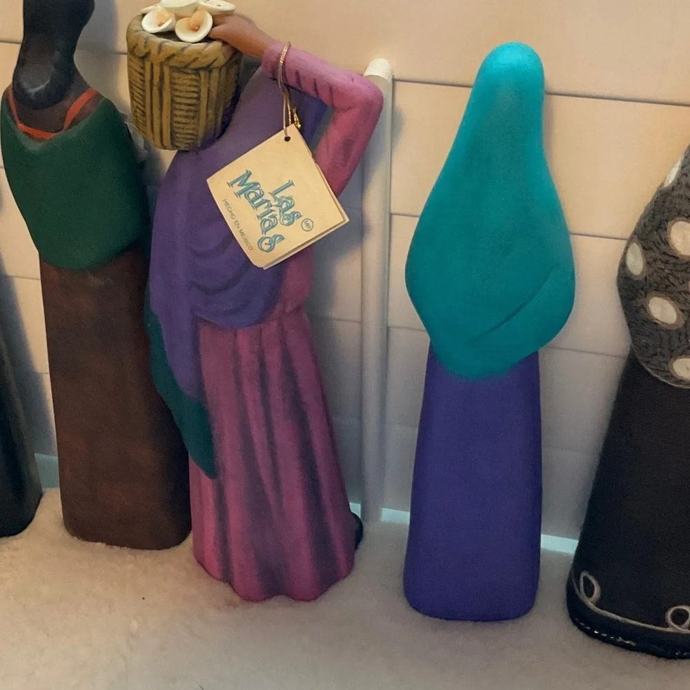 Elegant Multicolor Figurine Set